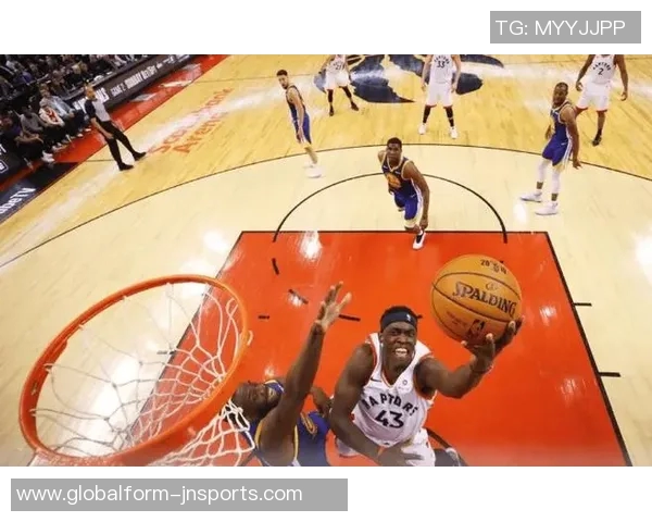 范弗里特揭示NBA裁判评分体系内幕及处罚机制的私密性