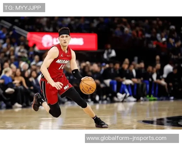 希罗谈伤病困扰坐在场下的无奈与沮丧让他倍感艰难