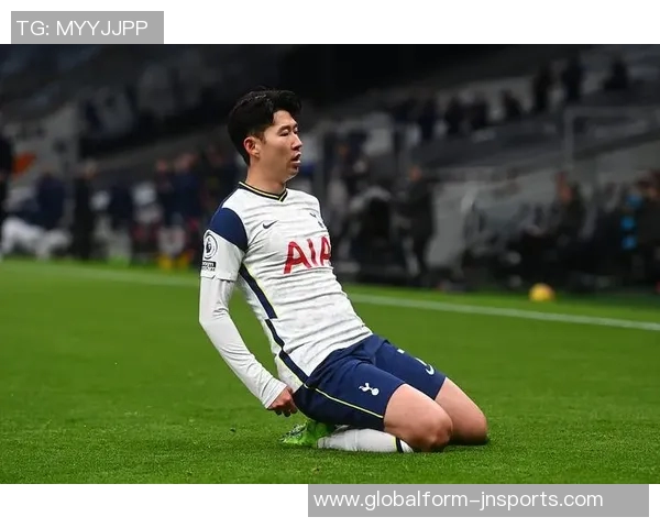 张佳玮解析火箭首胜秘诀强调防守反击与空间拉开策略